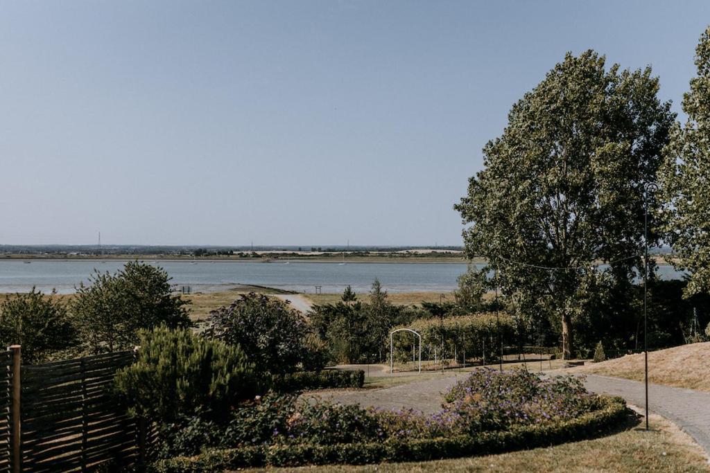 Bed and Breakfast The Ferry House Eastchurch Esterno foto